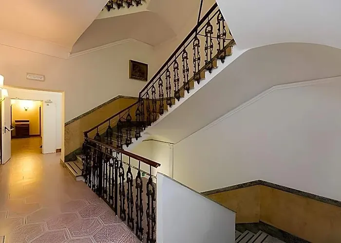 Nizza Hotel 3*